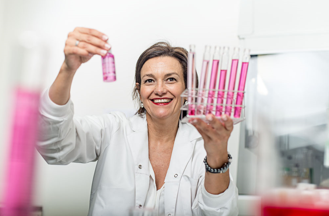 2º Aniversario de la Línea Oncology de María D'uol