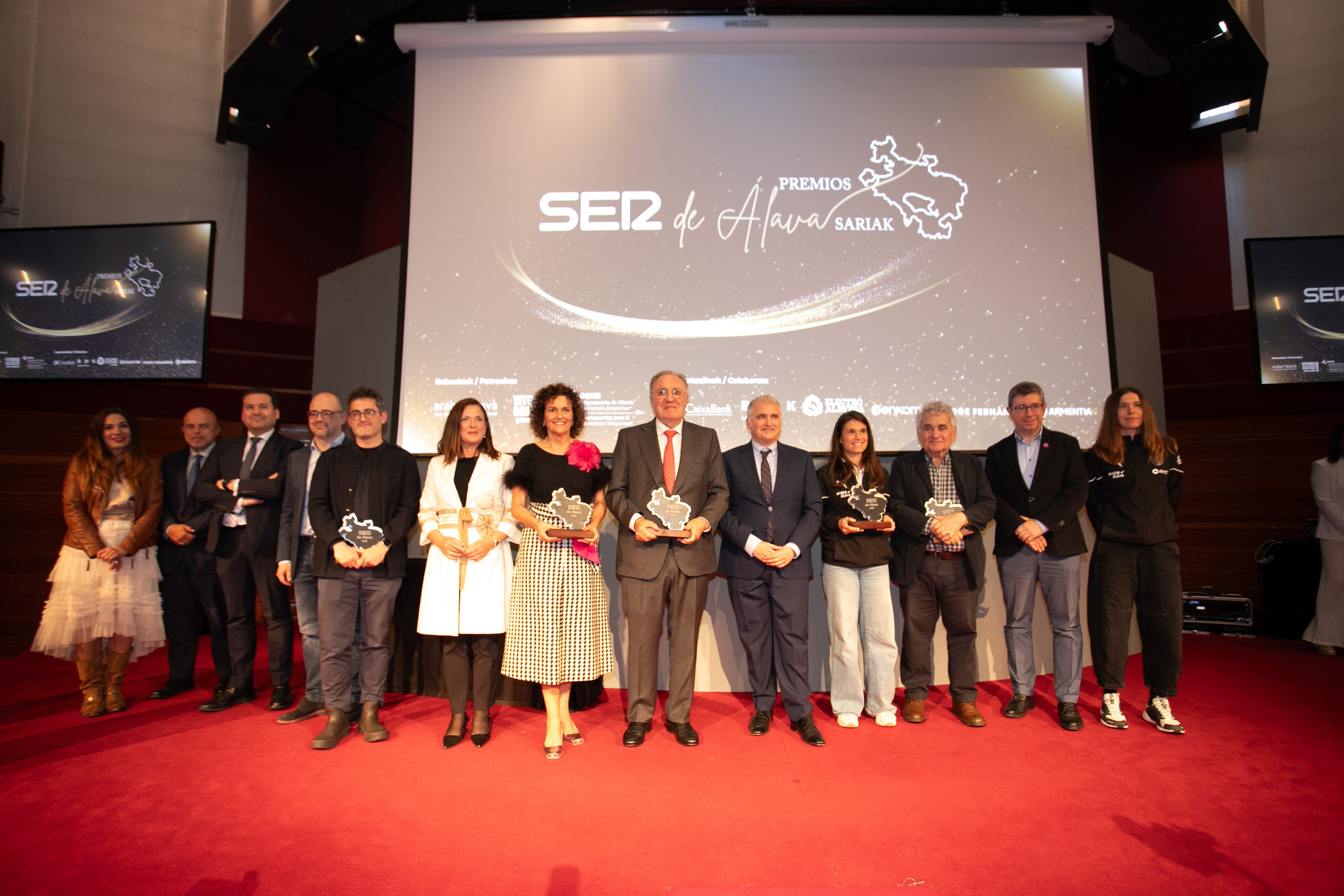 María Unceta-Barrenechea Olazar recibe el premio SER de Álava 2026 por su trayectoria en el cuidado de la piel.